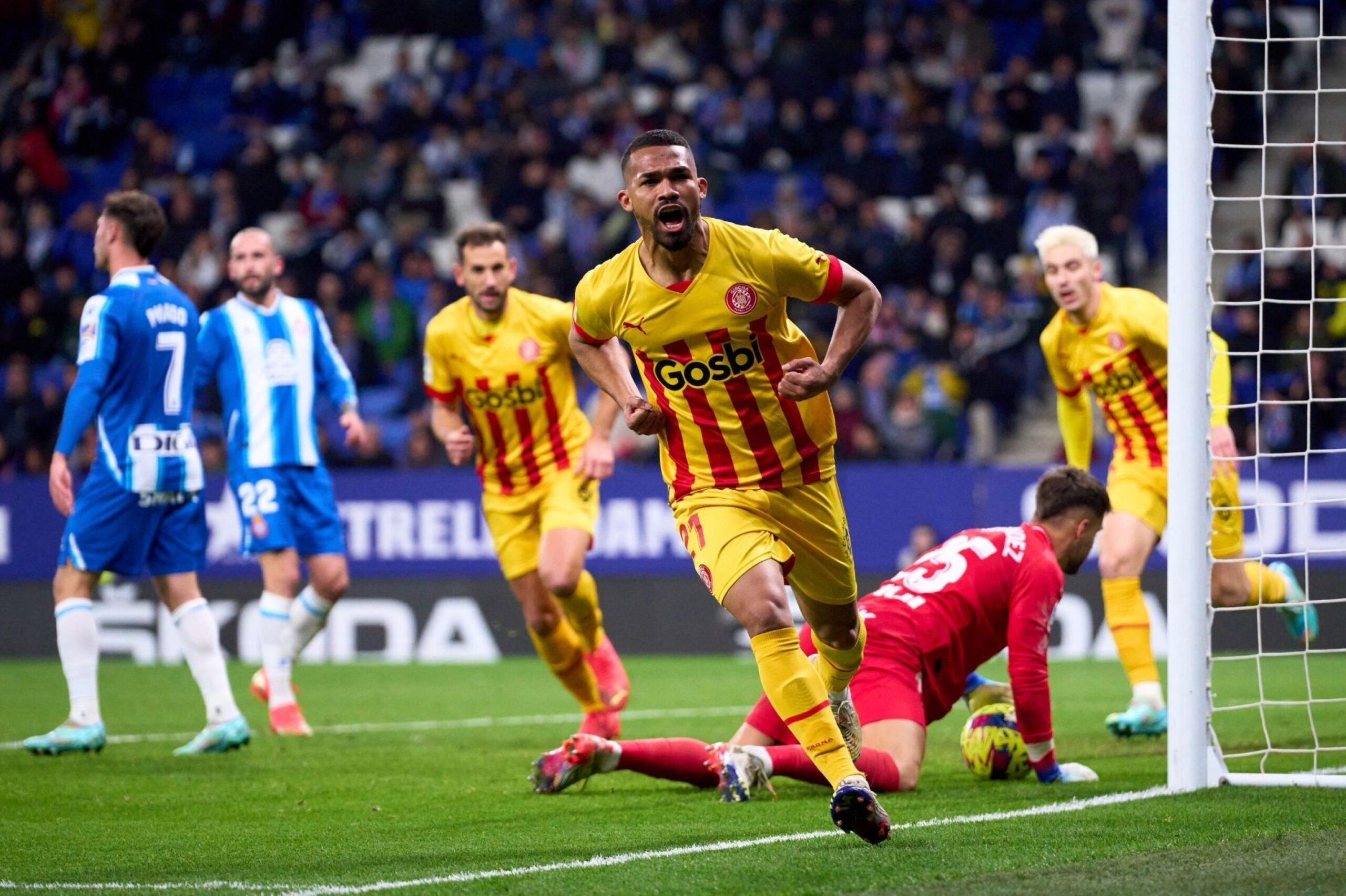 Yangel Herrera ficha por el Girona hasta 2027 - The Backhand Sports