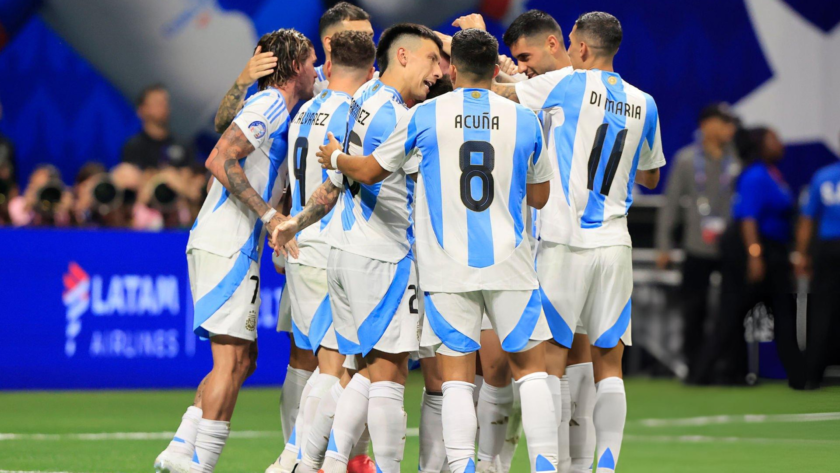 Argentina derrotó a Canadá en la apertura de la Copa América