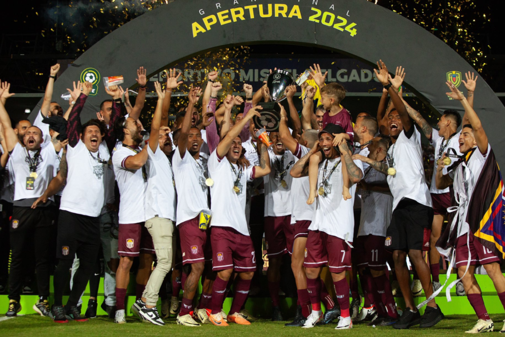 Conoce todo sobre el Torneo Clausura de la Liga FUTVE - The Backhand Sports