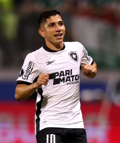 Savarino clasificó a Botafogo a los cuartos de Libertadores