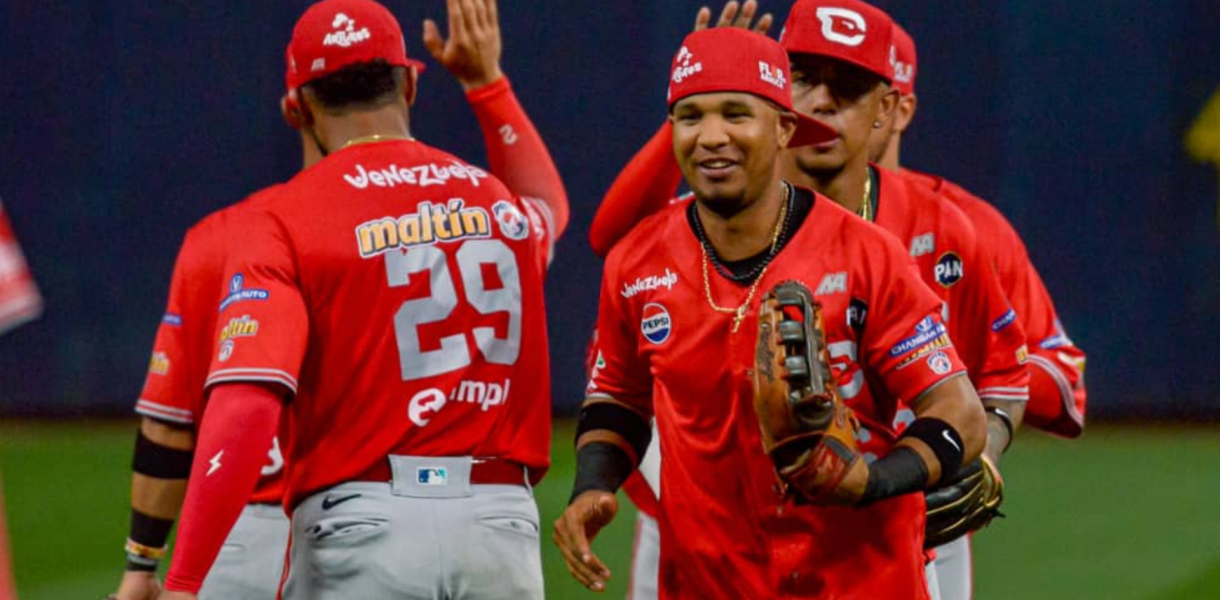 Cardenales picoteó a Leones en el Monumental