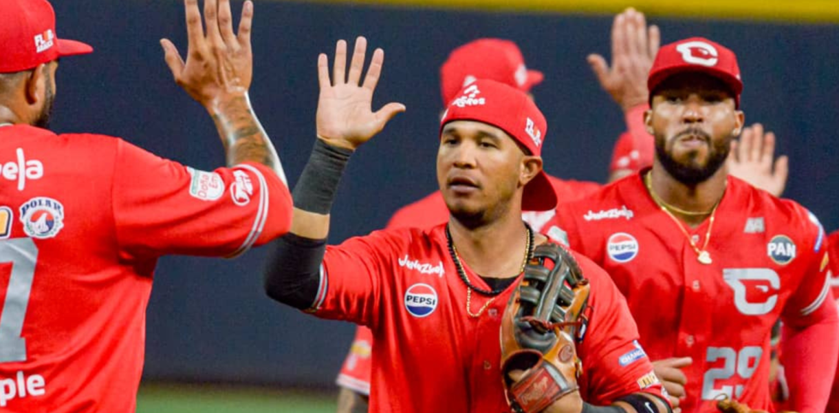 Cardenales completó una barrida monumental ante Leones