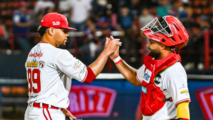 Cardenales quedó a un out del "no hitter" ante Tiburones