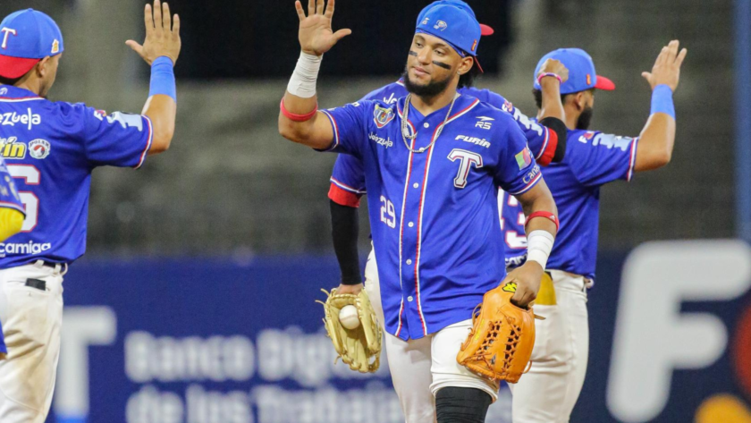 Tiburones extendió la mala racha de Cardenales