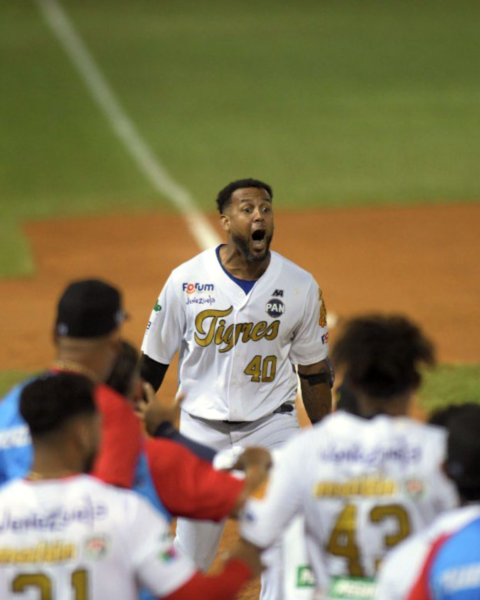 Tigres dejó en el terreno a Caribes con jonrón de "Cafecito"