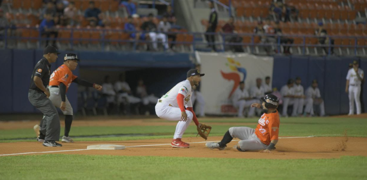 Águilas voló sobre Tigres y llegó a cinco triunfos seguidos