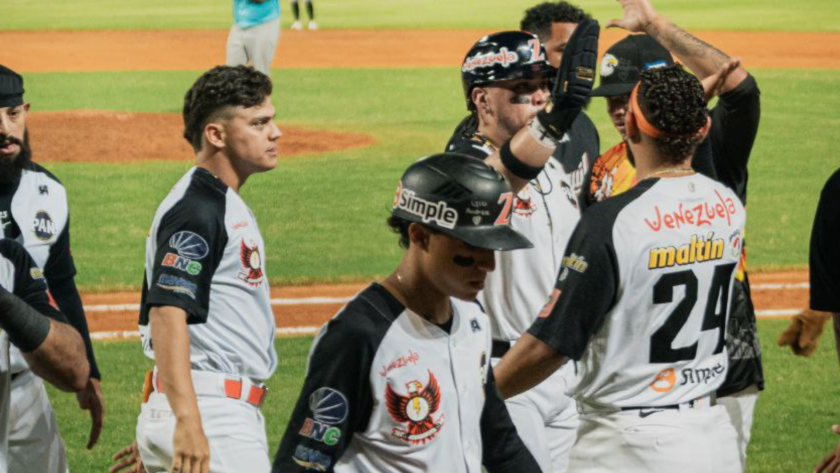 Águilas venció a Bravos y acecha el liderato