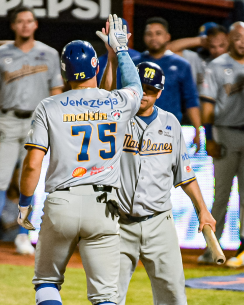 Magallanes sacó la toletería ante Cardenales