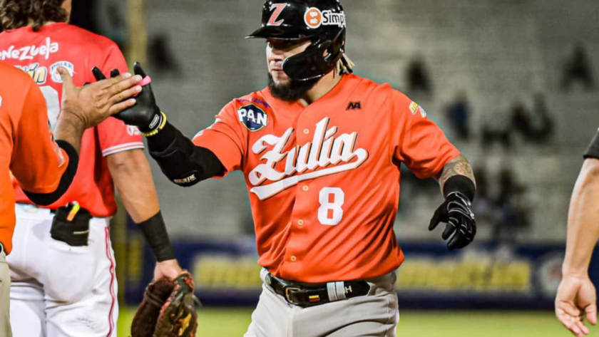 Águilas frenó a Bravos y logró su primer triunfo en el round robin