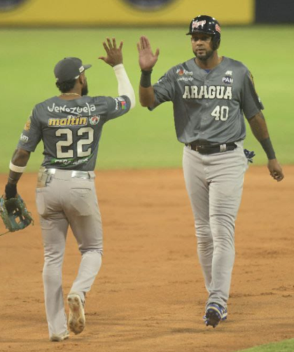 Tigres se impuso a Tiburones en un duelo de poder