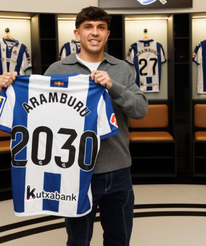 Jon Aramburu renovó con la Real Sociedad hasta 2030