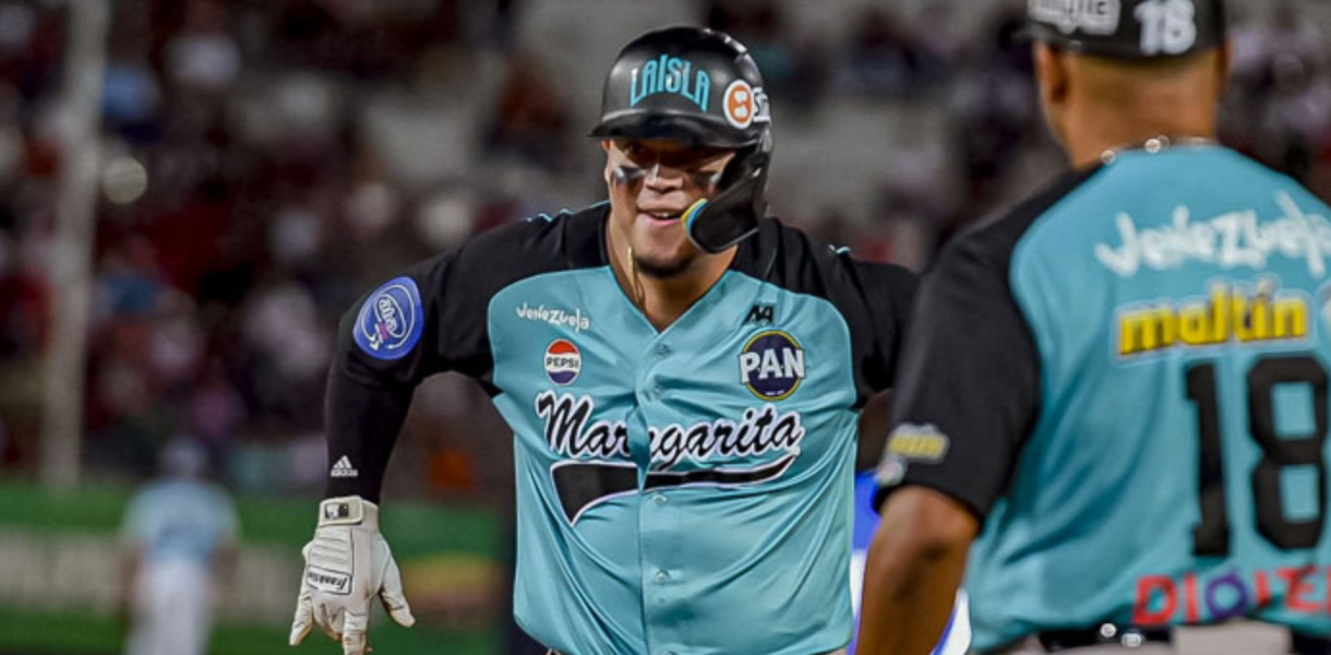 Bravos derrotó a Cardenales y quedó a un triunfo de la final