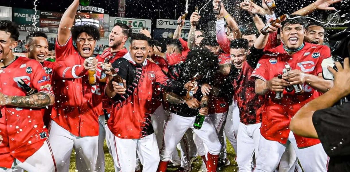 Cardenales clasificó a la final con paliza sobre Tigres