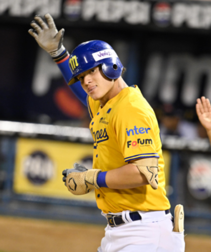 Magallanes pasó la escoba terreneando a Águilas en Valencia