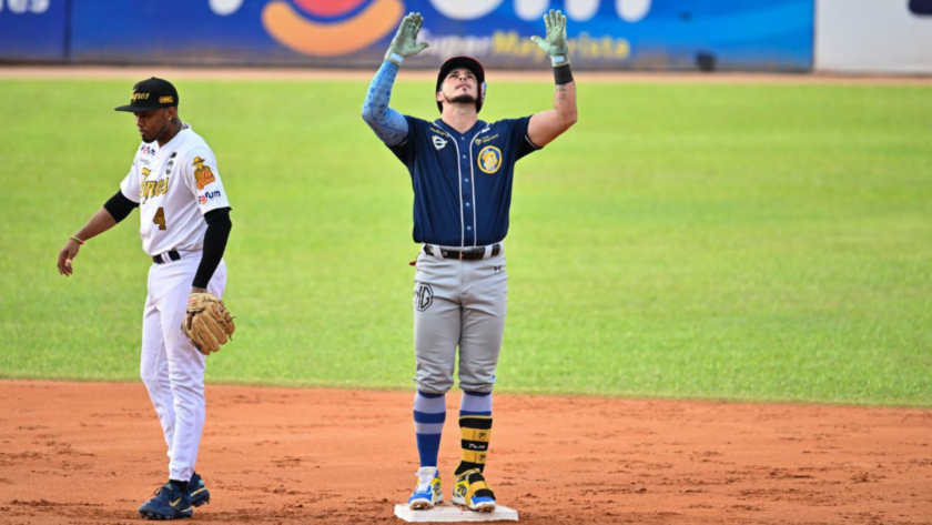 Los Navegantes blanquearon a los Tigres en Maracay