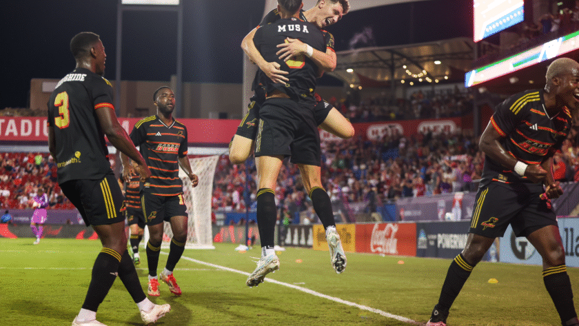 FC Dallas derrotó a Colorado y sigue en carrera por los playoffs