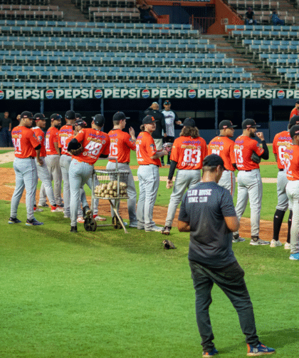 Águilas del Zulia afinan sus alas a menos de una semana de la LVBP 2025-26