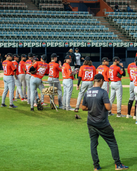 Águilas del Zulia afinan sus alas a menos de una semana de la LVBP 2025-26