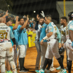 Bravos pasó la escoba sobre Tiburones en Margarita