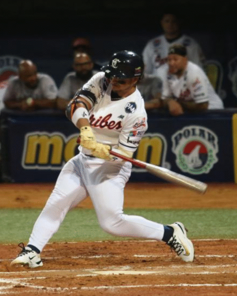 Caribes cortó ante Bravos su racha de derrotas