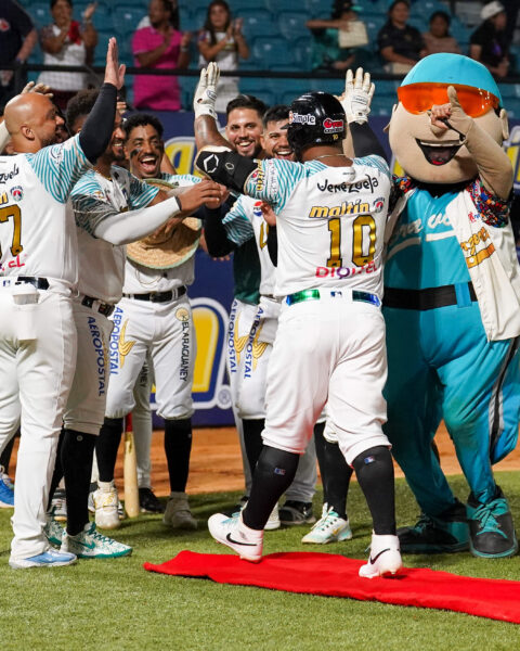 Los Bravos de Margarita dejan en el terreno al Magallanes en Porlamar