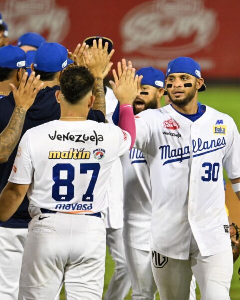 Magallanes se impuso a Caribes en Valencia con pitcheo magistral