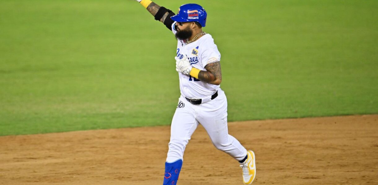 Rougned Odor comandó la remontada y Magallanes venció a Bravos en Valencia
