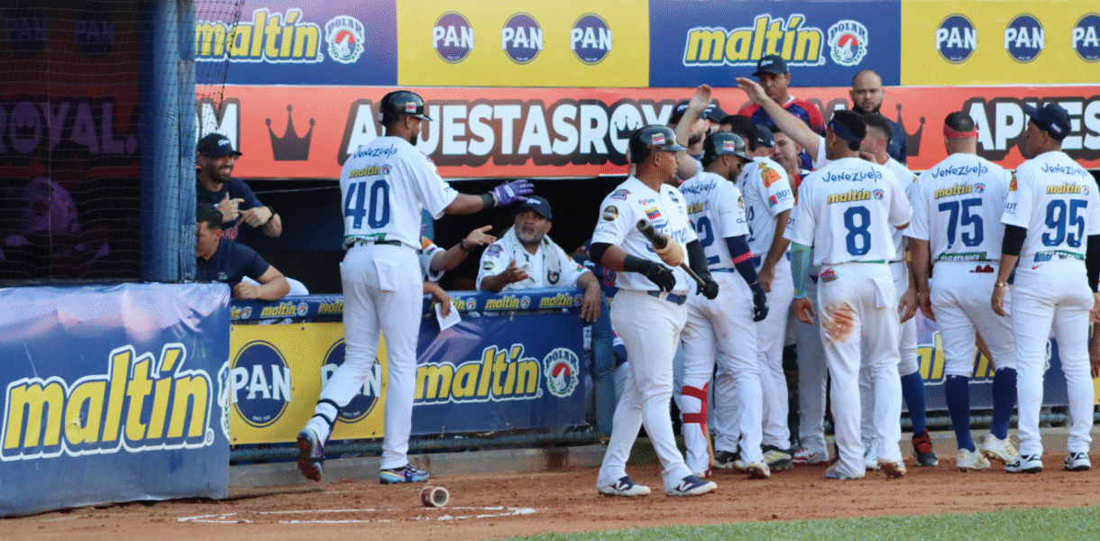 Tigres remontó y venció por cuarta vez a Cardenales