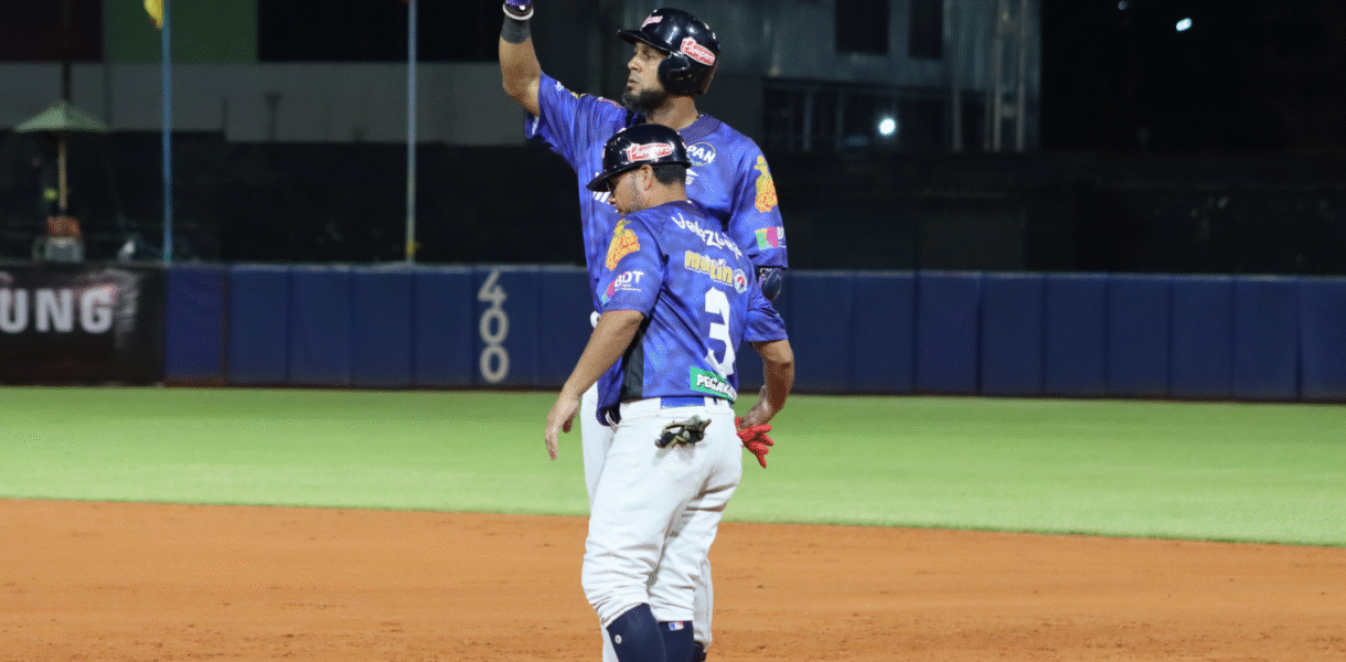 Tigres se impuso a Caribes y se afianzó en el liderato