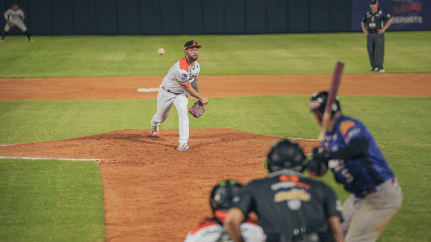 Águilas dejó en blanco a Tigres en el Día de Luis Aparicio