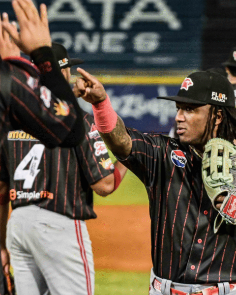 Cardenales blanqueó sin compasión a las Águilas en Maracaibo