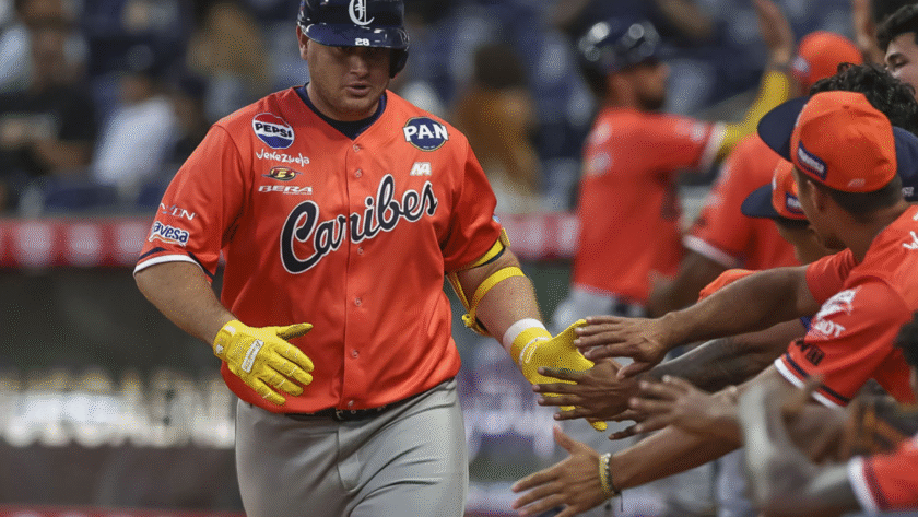 Caribes sorprendió con blanqueada sobre Tigres