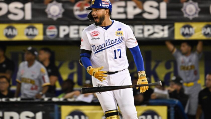 Con un jonrón de Sardiñas Magallanes deja en el terreno a Caracas