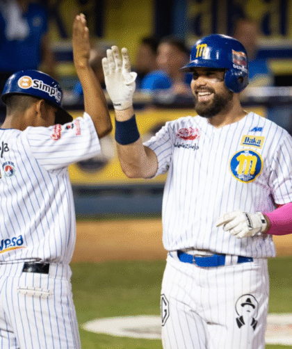 Magallanes extendió su racha de victorias apaleando a las Águilas