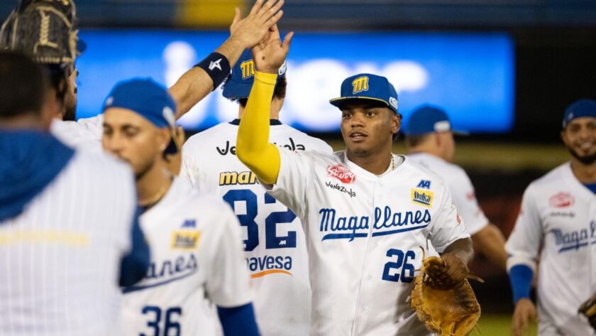 Magallanes mantiene su fortaleza en Valencia y derrota a Bravos