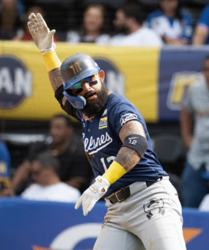 Magallanes se impone a Tiburones y suma seis triunfos en fila
