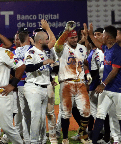 Tigres derrotó a Caribes y recuperó el liderato con su tercer triunfo en fila