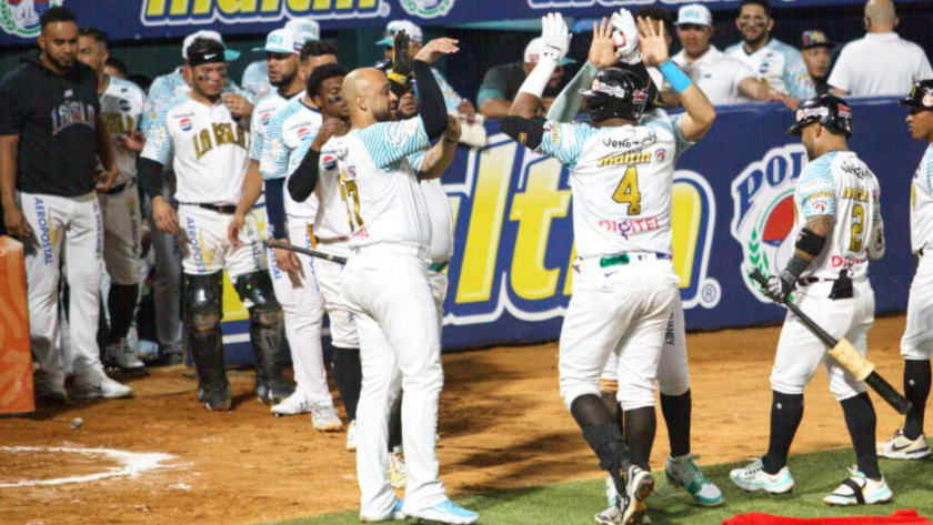 Bravos blanqueó a Tigres y se afianzó en el liderato