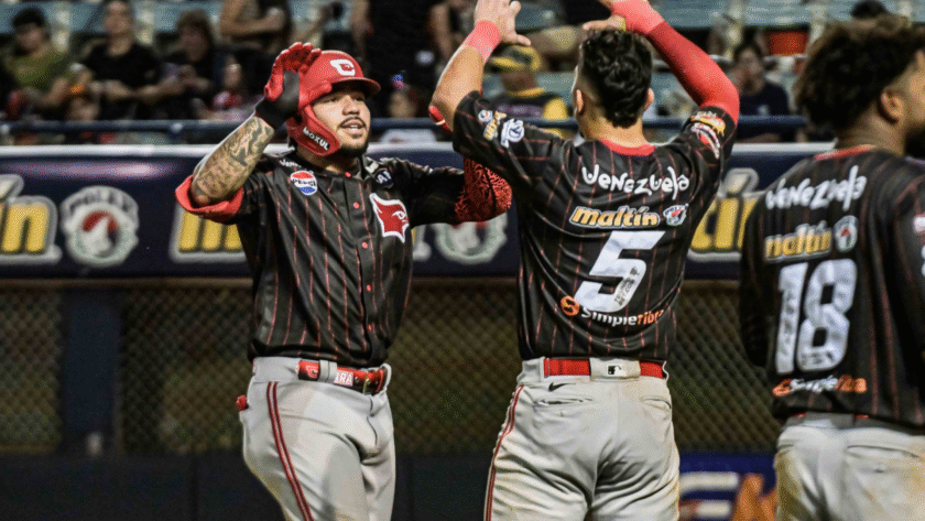 Cardenales barrió a unas Águilas con cinco caídas en fila