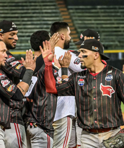 Cardenales impuso su vuelo con remontada frente a Caribes