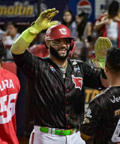 Cardenales picoteó a unas Águilas que van en caída libre