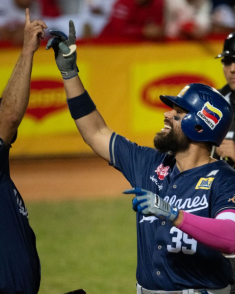 Con noche de lujo de Renato Núñez Magallanes le gana a Cardenales
