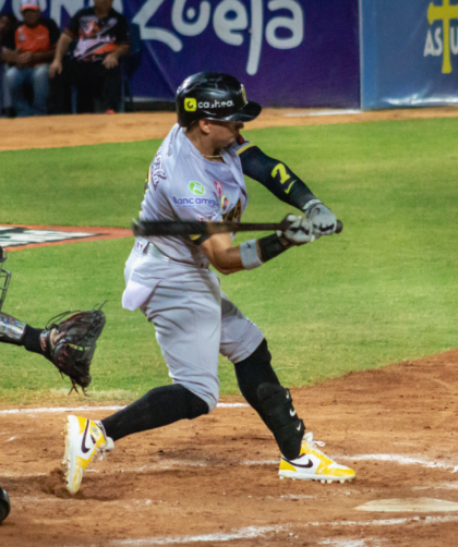 Leones rugió en Maracaibo y doblegó a Águilas