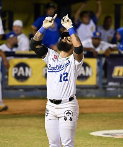 Magallanes blanquea a Tigres y encadena otra victoria en Valencia