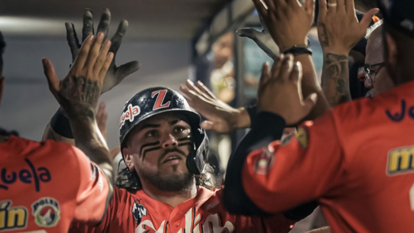 Águilas apaleó a Bravos y empató la serie del Round Robin