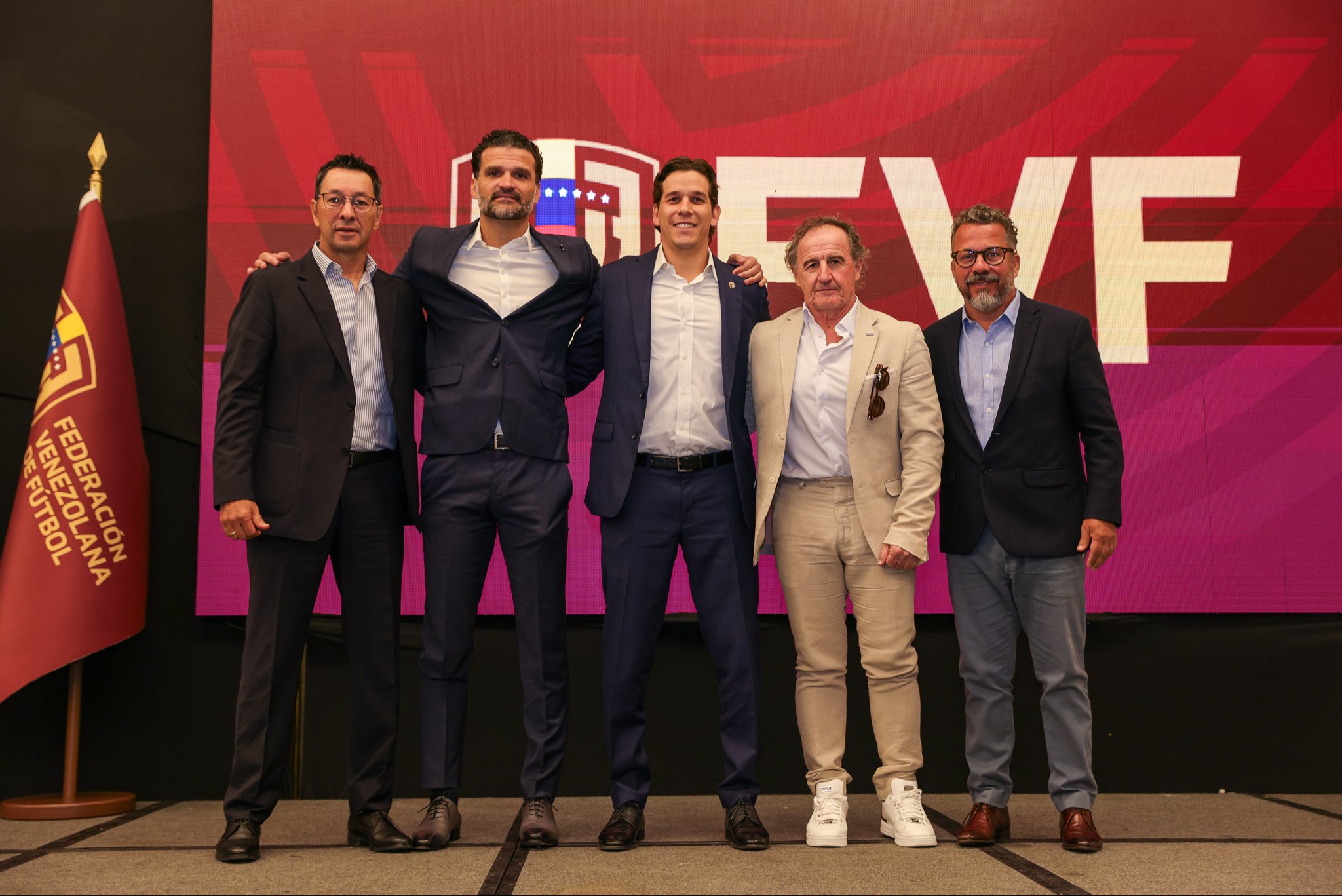 Oswaldo Vizcarrondo confirmado como DT de La Vinotinto