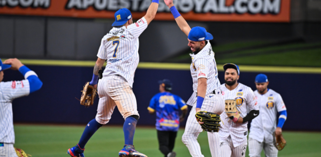 Magallanes aplastó a Águilas y empató la serie particular