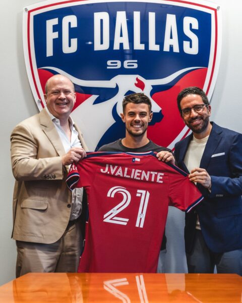 FC Dallas firmó al mediocampista uruguayo Joaquín Valiente