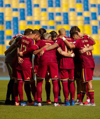 Oswaldo Vizcarrondo llamó a 27 futbolistas para amistosos de junio