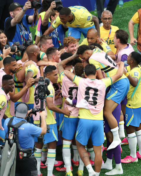 Mundial 2026: Brasil sufrió y remontó ante Japón para meterse a octavos